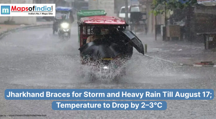 Jharkhand Braces for Storm and Heavy Rain Till August 17; Temperature to Drop by 2–3°C Auto-rickshaw driving through a waterlogged street during heavy rain in Jharkhand, with people using umbrellas, as a weather alert warns of storms and rainfall till August 17, causing a 2–3°C temperature drop.