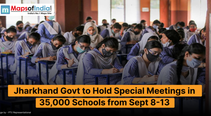 Jharkhand Govt to Hold Special Meetings in 35,000 Schools from Sept 8-13 Students in school uniforms sitting at desks in a crowded classroom, with a headline about special meetings in 35,000 Jharkhand schools from September 8-13