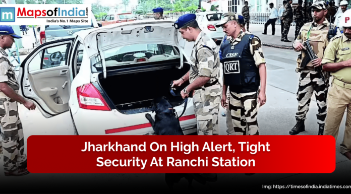 Jharkhand on High Alert, Tight Security at Ranchi Station Security personnel conduct thorough vehicle checks with sniffer dogs at Ranchi railway station as part of heightened security measures amid a high alert in Jharkhand.