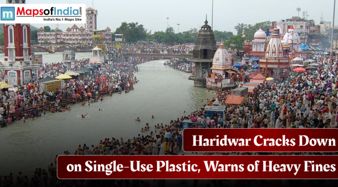 Haridwar Cracks Down on Single-Use Plastic, Warns of Heavy Fines Crowded Haridwar ghats along the Ganga River with temples and devotees, highlighting the city’s crackdown on single-use plastic and warning of heavy fines.
