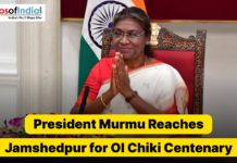 President Murmu Reaches Jamshedpur for Ol Chiki Centenary President Draupadi Murmu greets with folded hands at Ol Chiki centenary event in Jamshedpur.