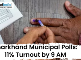 Voter’s finger being marked with indelible ink during Jharkhand municipal elections, highlighting 11% turnout by 9 AM.