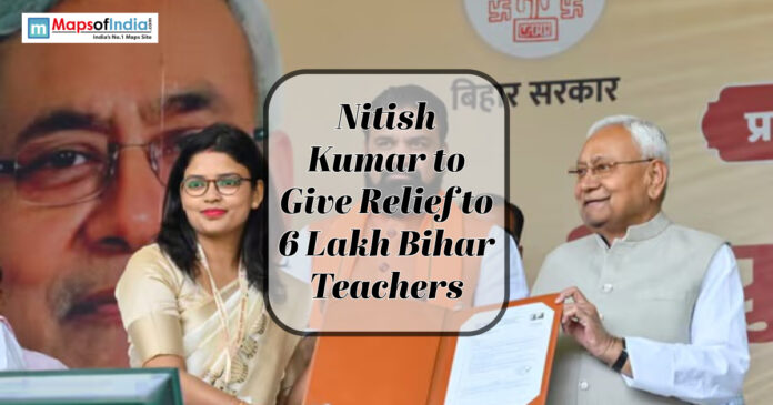 Nitish Kumar announcing relief for 6 lakh Bihar teachers.