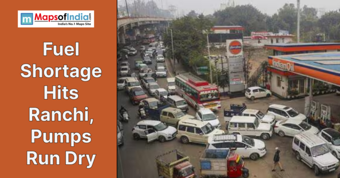 Vehicles crowded at an Indian Oil petrol pump in Ranchi during a fuel shortage.